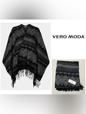 🆕VERO MODA - NWT - O/S - WOMENS KNIT PONCHO / KAFTAN SWEATER